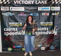 LR-251206-img_0073 null